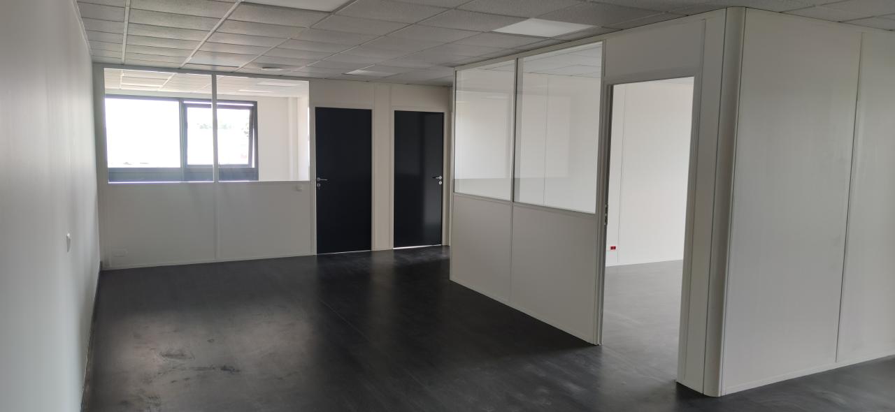 Local d'activité Herblay 968m² Location local d'activité Herblay Val-d'Oise OLACT2105550 4